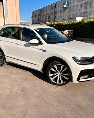 Tiguan R line 2.0 TDI 4MOTION