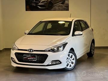 HYUNDAI I20 1.1 CRDI COMFORT 75CV 11-2015