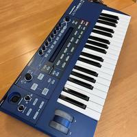 NOVATION Ultranova (sintetizzatore)