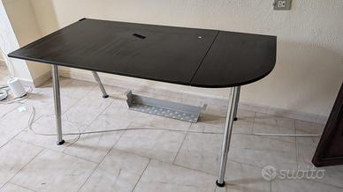 Scrivania Ikea