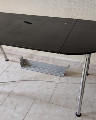 Scrivania Ikea