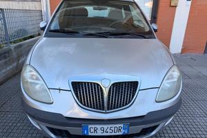 Lancia Ypsilon 1.2 16V Argento