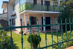 Villetta bifamiliare lido scacchi