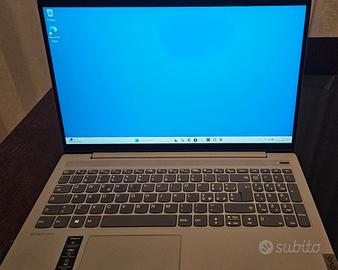 Notebook Lenovo 15 pollici