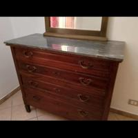 cassettiera in legno 