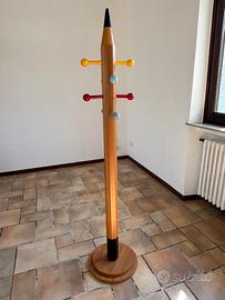 Attaccapanni da terra