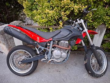 Beta M4 motard
