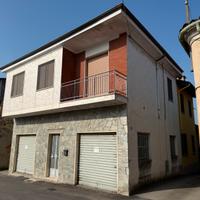 Casa indipendente a Montechiaro d'Asti