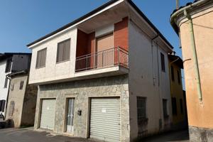 Casa indipendente a Montechiaro d'Asti