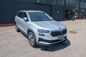 SKODA KAROQ 2.0 TDI 115 CV automatico