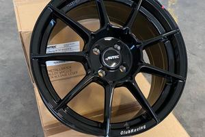 4 Cerchi in lega 17 CLUB RACING per ABARTH 595 500
