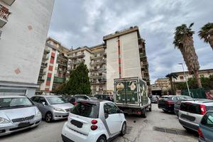 BOX A CASTELLAMMARE DI STABIA