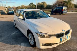 BMW 318d Touring Automatica