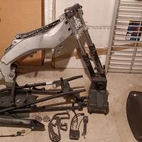 telaio e altri pezzi Aprilia RS 50 