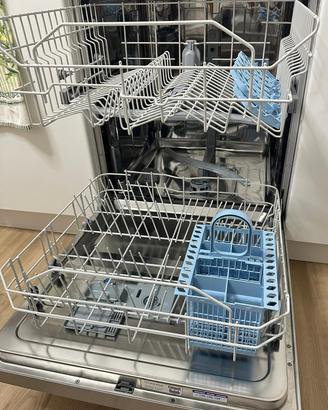 Lavastoviglie Indesit 60cm da incasso