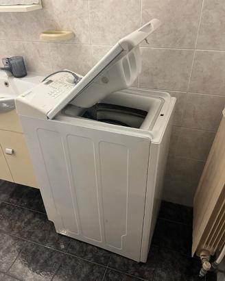 Lavatrice Carica dall'Alto IGNIS 40 cm Salvaspazio