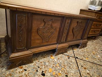 Cassapanca legno intagliato