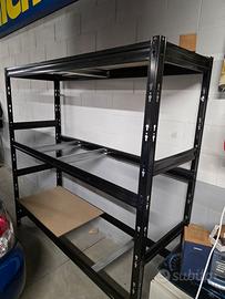scaffale in ferro e anche porta gomme 