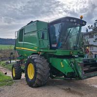 Mietitrebbia John Deere C670