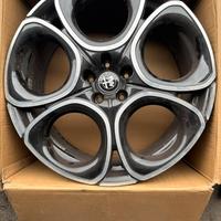 Cerchi in lega da 20 originali Alfa Romeo Tonale