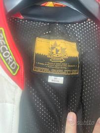 Tuta intera per moto da pista.