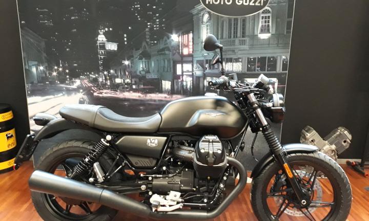 MOTO GUZZI V7 850