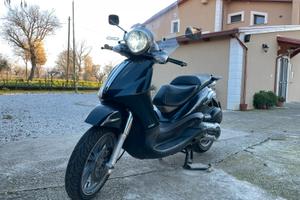 Piaggio Beverly 500