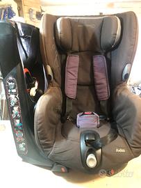 Seggiolino auto girevole