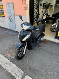 Honda SH 125 DD - 2011 - PERMUTE