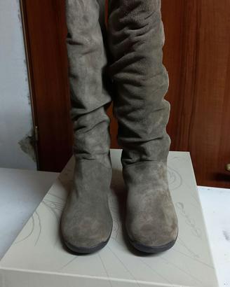 Scarpe stivali bata in pelle n°37 come nuove