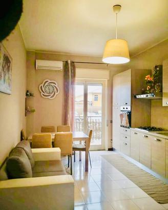 Privato vende appartamento 65mq (zona Etnapolis)