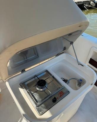 Terminal boat 24