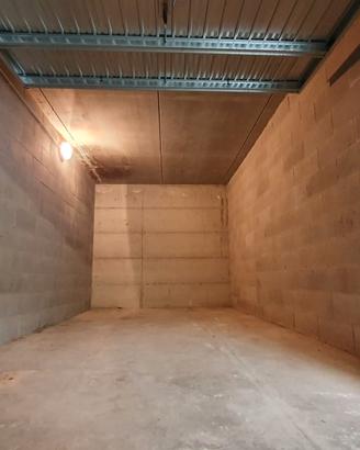 garage zona Roncocesi 