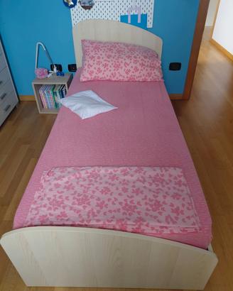 letto singolo con materasso
