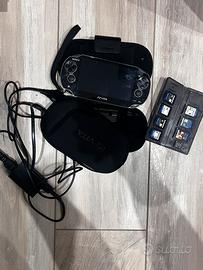 Mix Ps4 500Gb + joystick + Ps Vita + giochi.