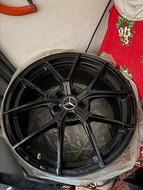 Cerchi sparco 19 montati su a35 amg