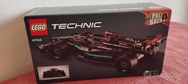 LEGO Technic Mercedes-AMG F1 W14 