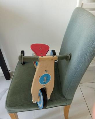 Triciclo in legno