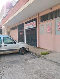 Locale a Sava (TA) commerciale 460mq