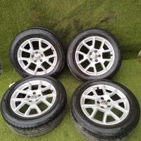 Cerchi e gomme jeep renagede da 215/60/17