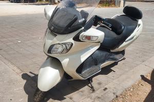suzuki burgman 650