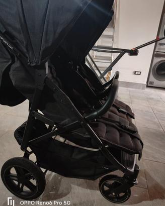 Passeggino doppio gemellare