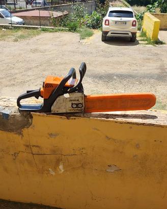 Motosega a scoppio sthill