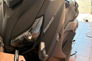 X MAX 125 limited edition MOMO DESIGN