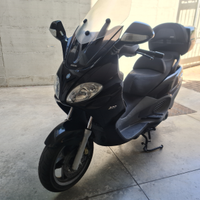 Piaggio x9 200 evolution