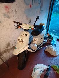 Motorino mbk booster 50