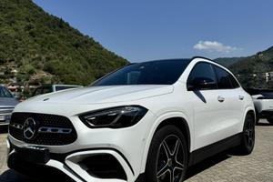 Mercedes Gla 200 anno 2024