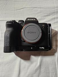 sony a7 iv + smallrig
