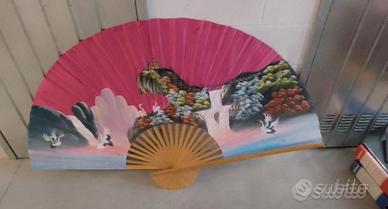 Ventaglio giapponese in seta dipinta