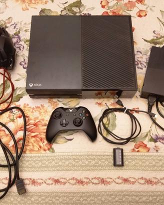 Xbox One completa di accessori 